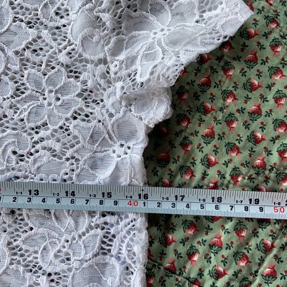 🌸 Only Crop T-Shirt - Picture 5 of 6